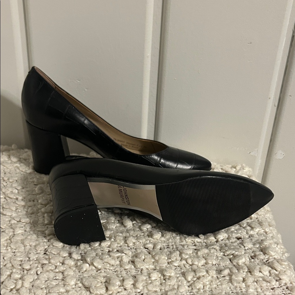 Johnston & Murphy Black Leather Heels - Picture 3 of 4